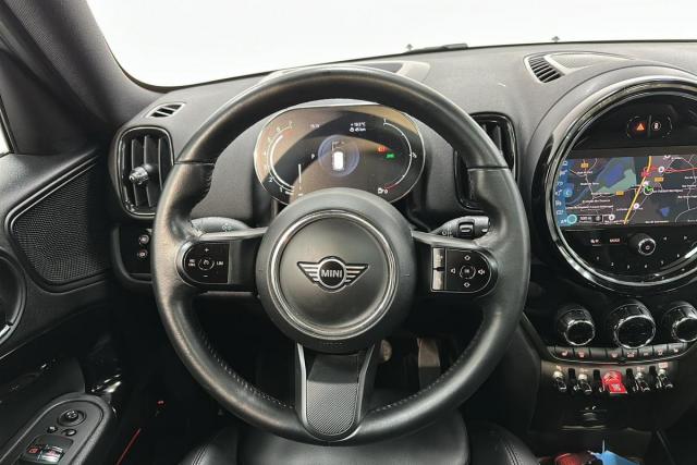 Mini Countryman image 9