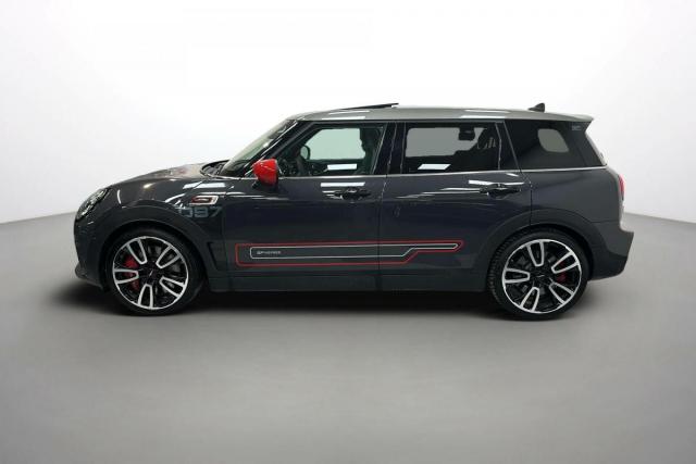 Mini Clubman image 4