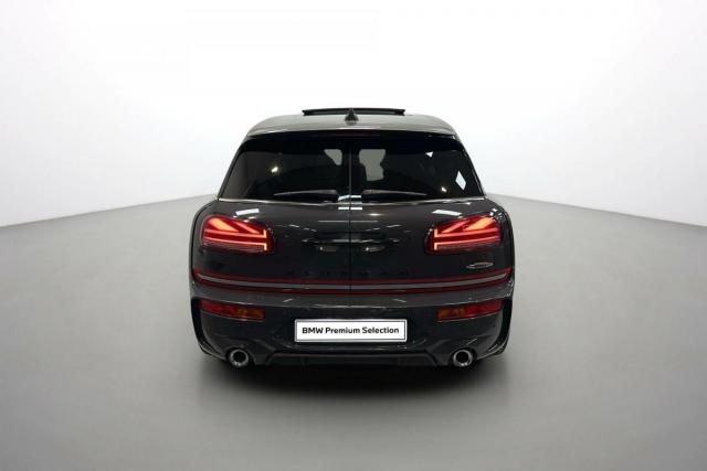 Mini Clubman image 9