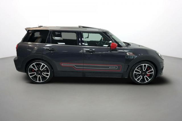 Mini Clubman image 6