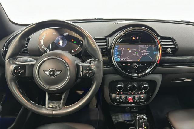 Mini Clubman image 6