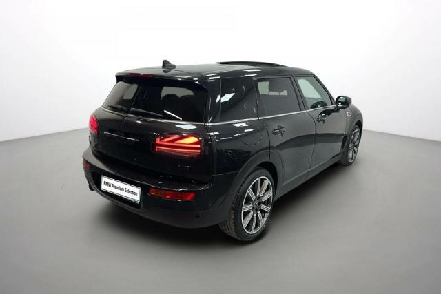 Mini Clubman image 2