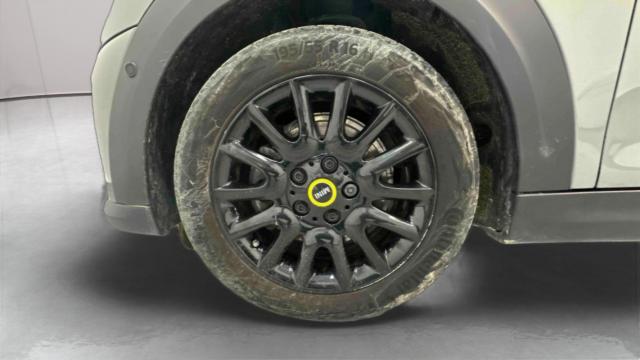 Mini 3 Portes image 9