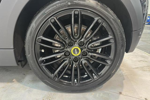 Mini 3 Portes image 5