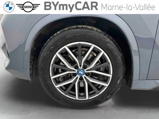 Bmw Ix1 image 3