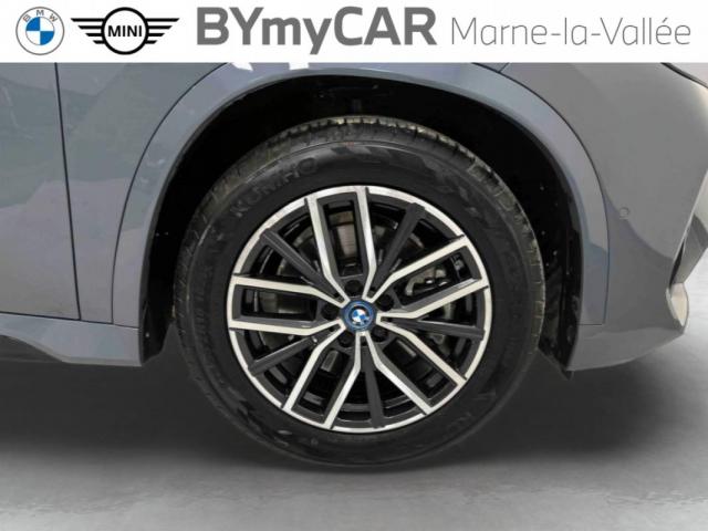 Bmw Ix1 image 7