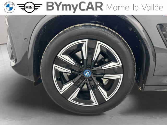 Bmw Ix3 image 8
