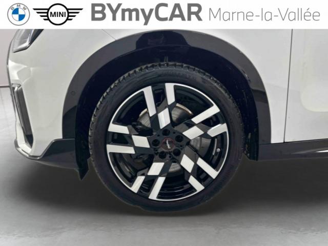 Mini Countryman image 5