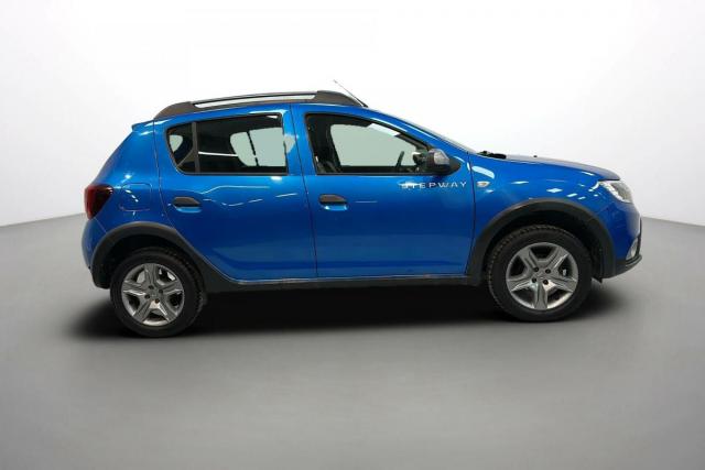 Dacia Sandero image 1