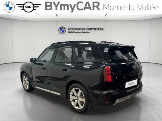 Mini Countryman image 3