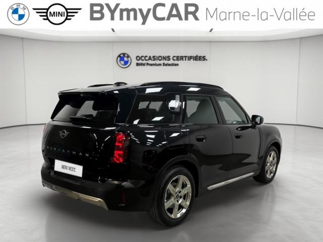 Mini Countryman image 6