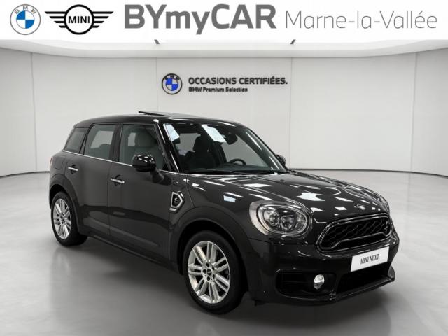 Mini Countryman image 2