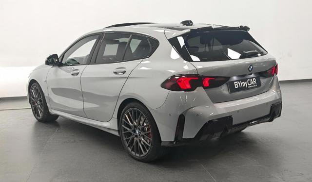 Bmw Série 1 image 9