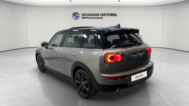 Mini Clubman image 1
