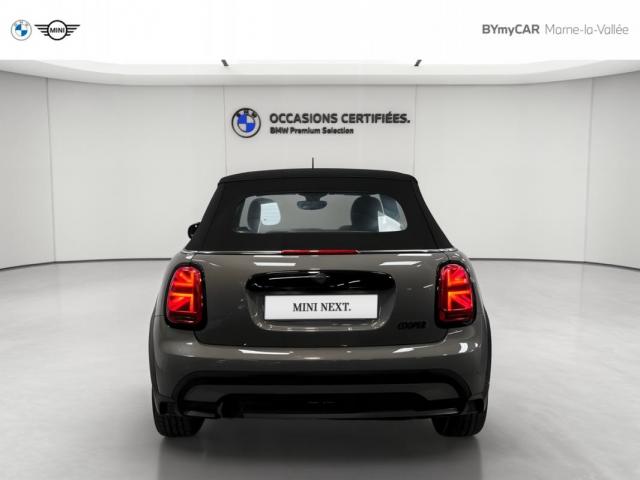 Mini Cabrio image 9