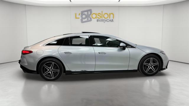 Mercedes Benz Eqs image 2