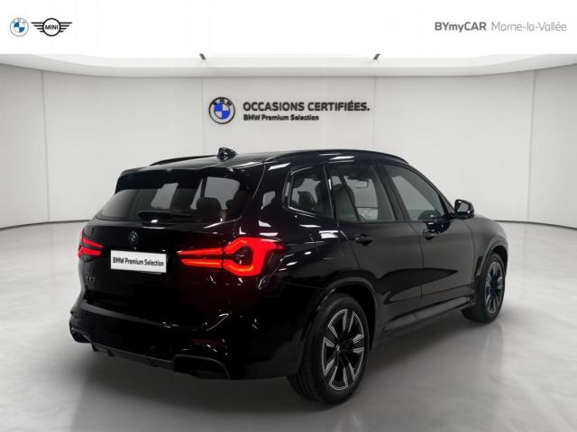 Bmw Ix3 image 6