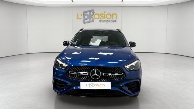 Mercedes Benz Gla image 8