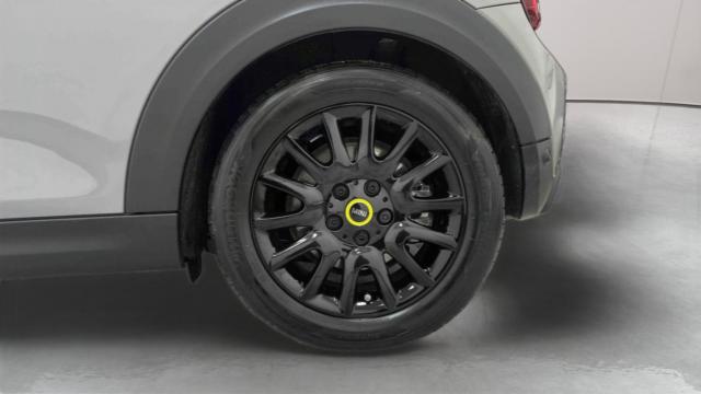 Mini 3 Portes image 9