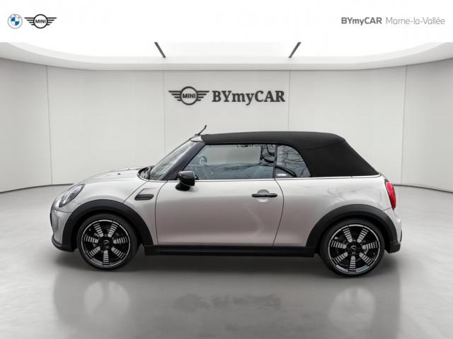 Mini Cabrio image 2