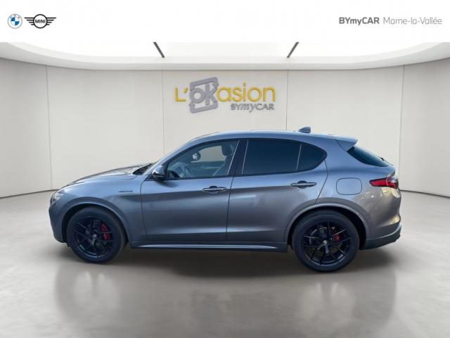 Alfa Romeo Stelvio image 4