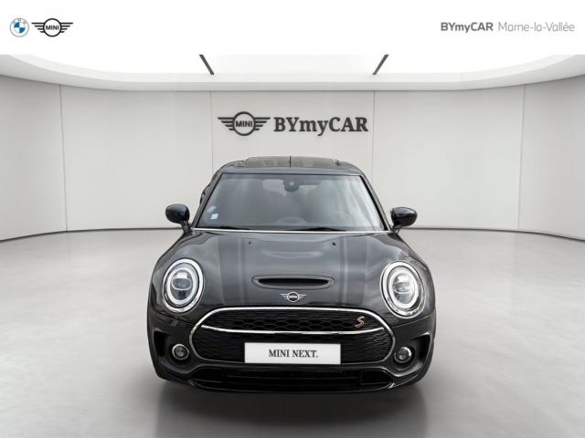 Mini Clubman image 3