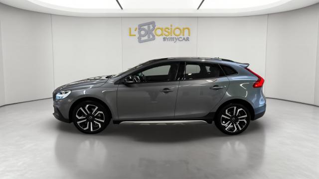 Volvo V40 Cross Country image 8
