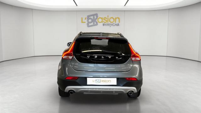 Volvo V40 Cross Country image 7