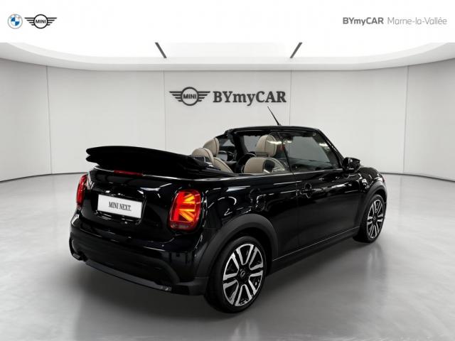Mini Cabrio image 8