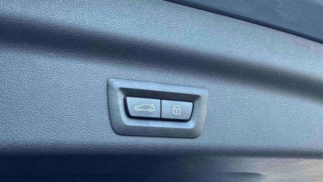 Bmw X1 image 1