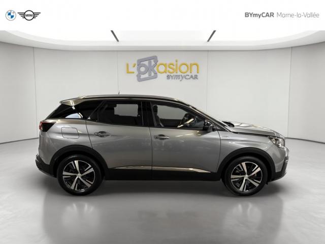 Peugeot 3008 image 2