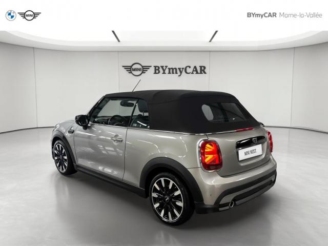 Mini Cabrio image 9