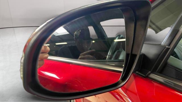Toyota C-Hr image 3