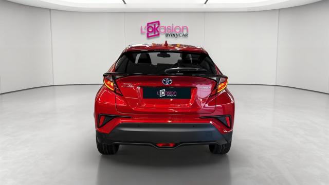 Toyota C-Hr image 8