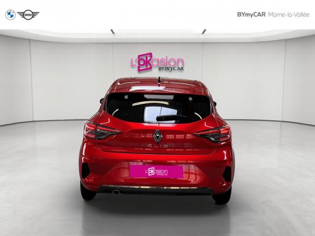 Renault Clio image 9