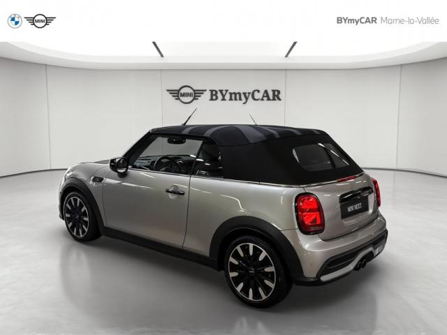 Mini Cabrio image 9