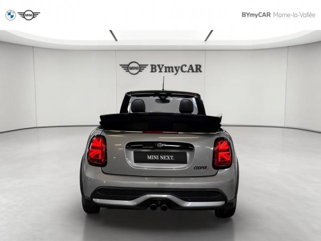Mini Cabrio image 8