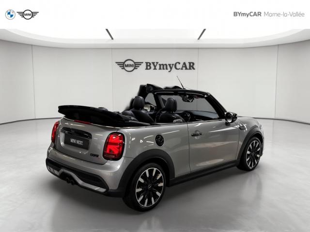Mini Cabrio image 3