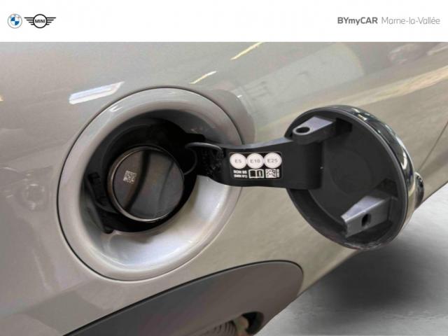 Mini Cabrio image 6