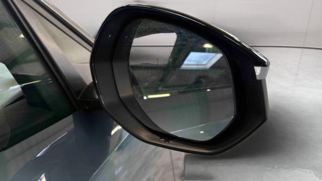 Peugeot 5008 image 7