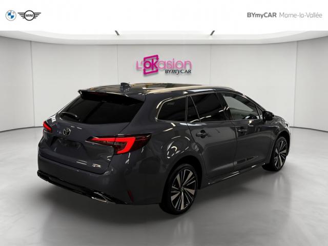 Toyota Corolla Touring Sports image 4