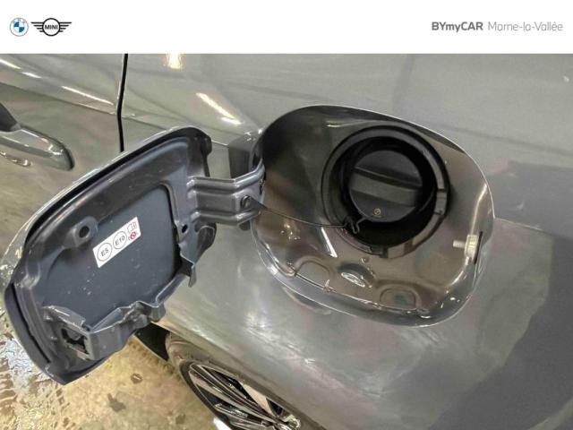 Toyota Corolla Touring Sports image 5
