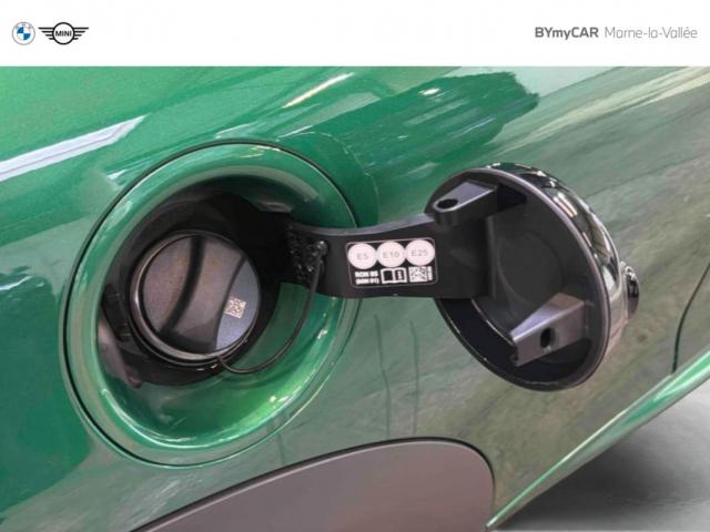 Mini Cabrio image 2