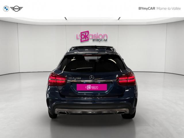 Mercedes Benz Gla image 7