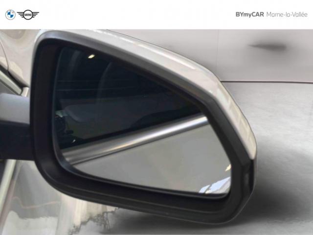 Bmw Ix1 image 7