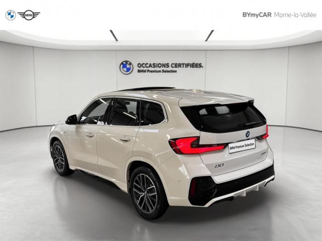 Bmw Ix1 image 9