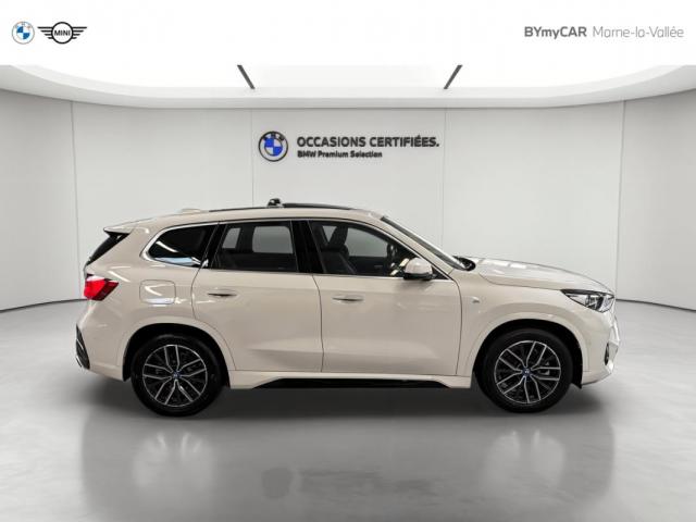 Bmw Ix1 image 6