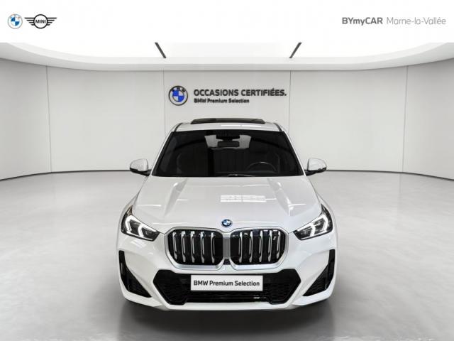 Bmw Ix1 image 2