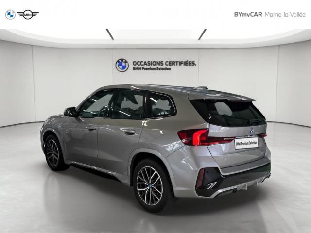 Bmw Ix1 image 5