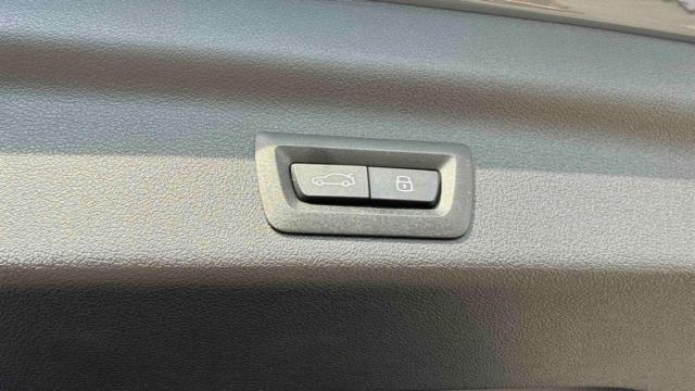 Bmw X1 image 1